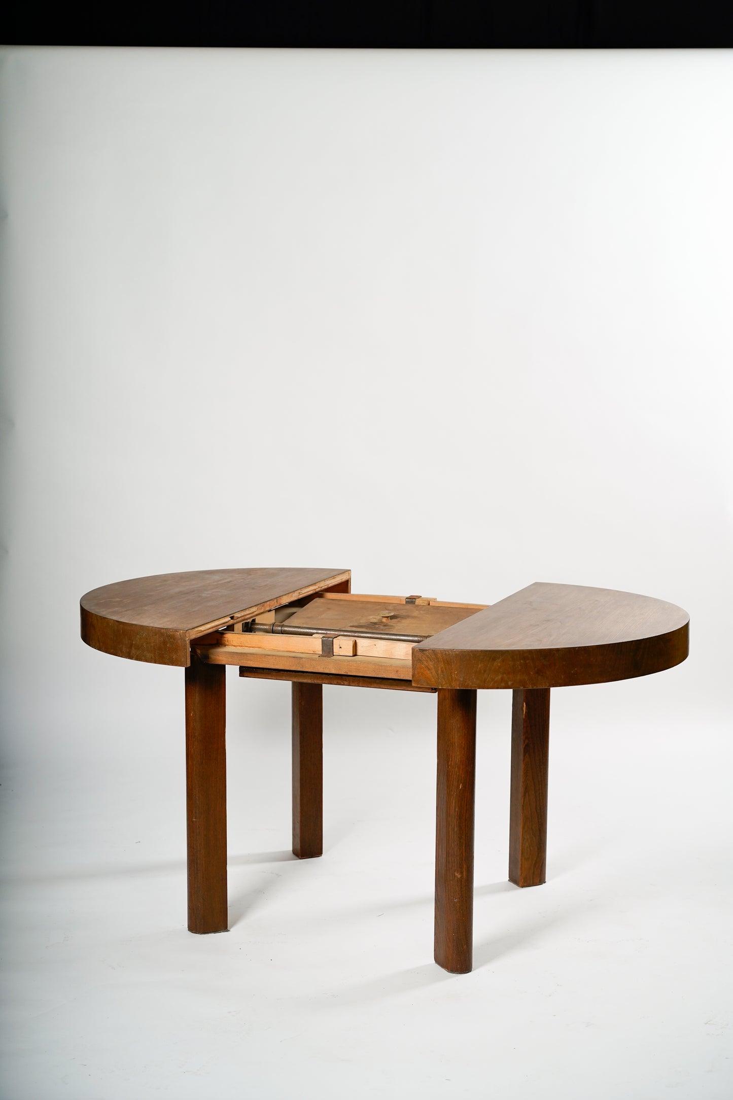 Chunky Dinning Table
