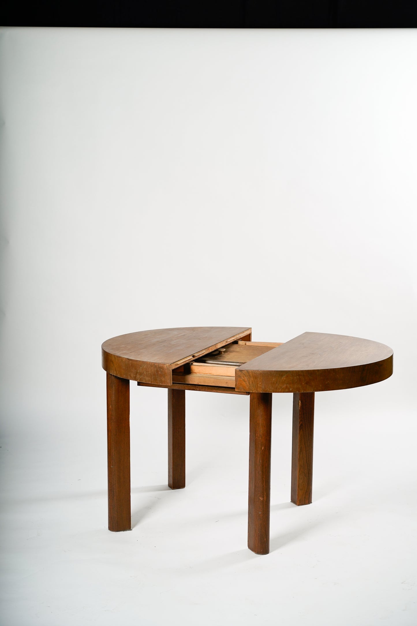 Chunky Dinning Table