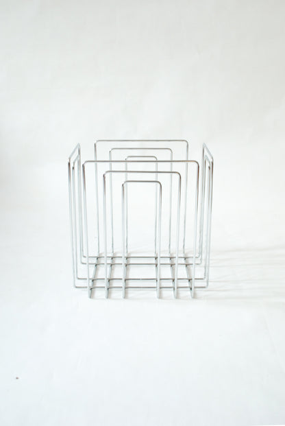 MERLOT Paper holder by Willi Glaeser