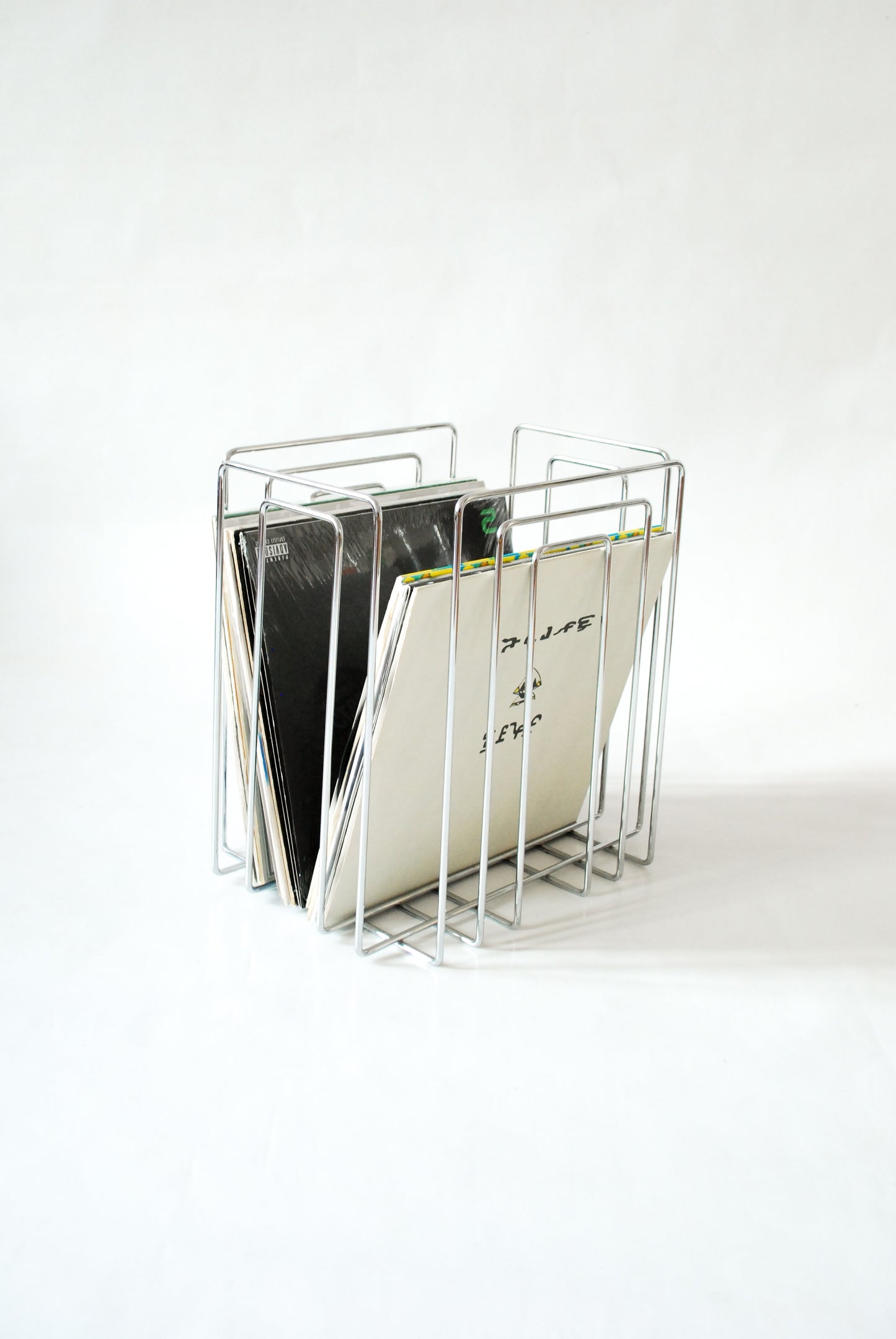 MERLOT Paper holder by Willi Glaeser